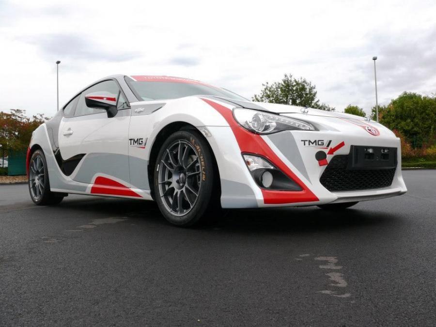  Toyota GT 86 CS-V3 by TMG 2012 года  (фото 22 из 24)